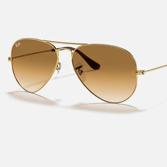 Ray-Ban Accessories - Ray Ban classic Gradient Aviators